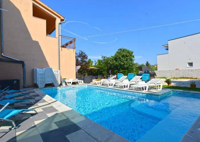 Apartman Lovely Flat Just Steps From The *