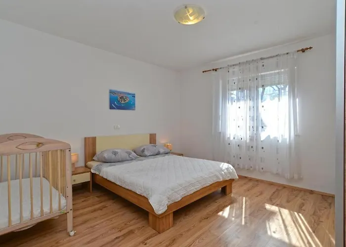 Apartman Lovely Flat Just Steps From The
