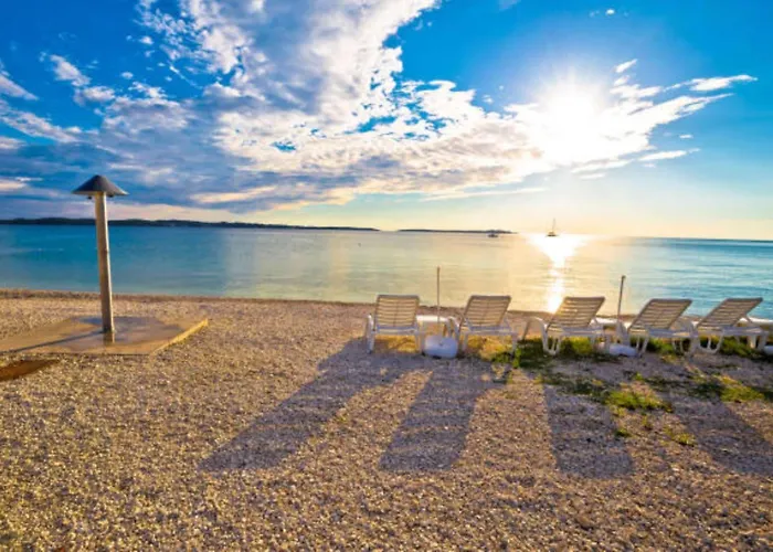 Lovely Flat Just Steps From The Apartman